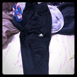 Boys adidas joggers size 7-8